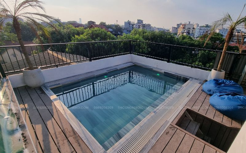 Gia công và hoàn thiện bể bơi/ sục composite gia đình tại phố Hàng Lược, Hà Nội