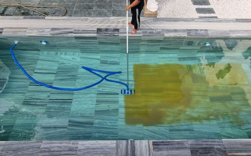 Dịch vụ xử lý nước bể bơi - chăm sóc bể bơi định kỳ chuẩn chuyên gia