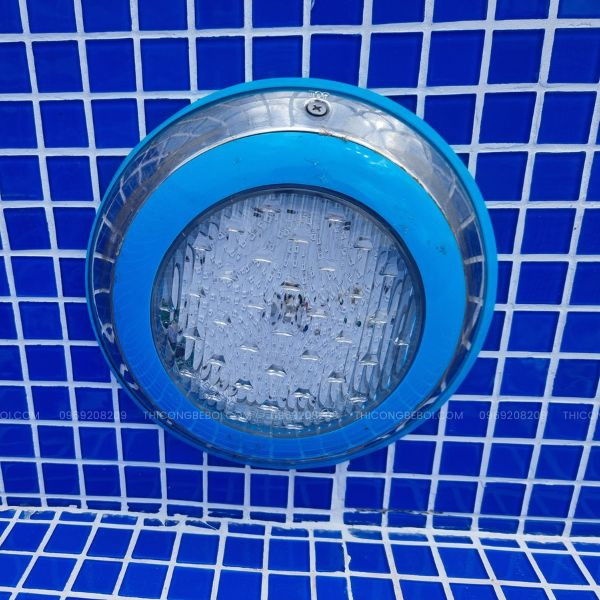 Đèn led bể bơi viền xanh YC230